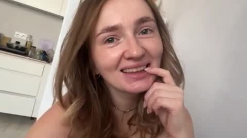 Mira online show from November 2025 10:03:01 AM