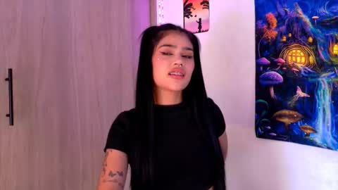 Sara 3 online show from November 2025 08:58:01 PM