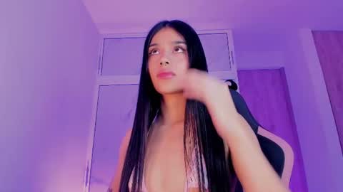 Snapshot of devours_fire chatting on June 2026 03:58:02 AM Sara 3 online show from June 2026 03:58:02 AM