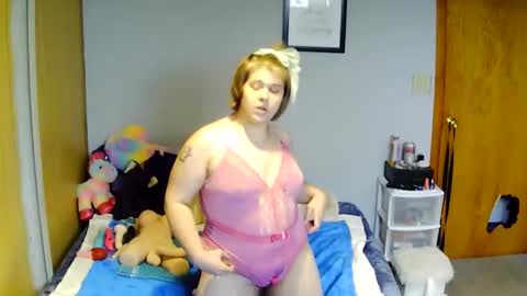 devykitten online show from April 2026 07:29:02 PM