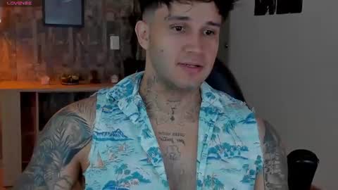 JULIAN online show from June 2026 10:51:02 PM