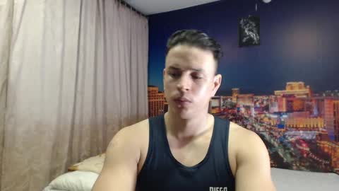 di_alessandro online show from December 2025 04:06:01 AM