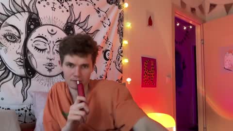Snapshot of di_n_alex chatting on December 2024 10:17:01 AM Di Alex online show from December 2024 10:17:01 AM