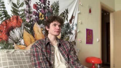 Snapshot of di_n_alex chatting on March 2025 10:26:02 AM Di Alex online show from March 2025 10:26:02 AM