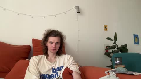 Di Alex online show from April 2026 07:57:02 AM