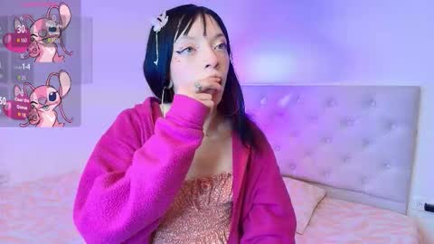 Snapshot of diamond__cherry chatting on January 2026 03:06:01 PM Diamond online show from January 2026 03:06:01 PM