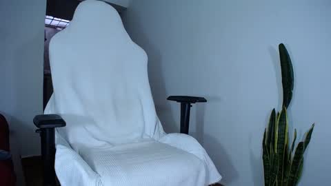 MaSSimo online show from January 2025 09:20:01 PM