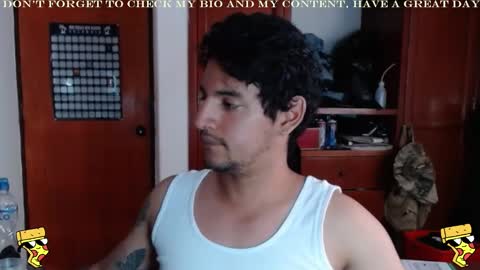 Snapshot of diamond_bruno chatting on February 2025 09:28:01 PM Bruno Diamond online show from February 2025 09:28:01 PM