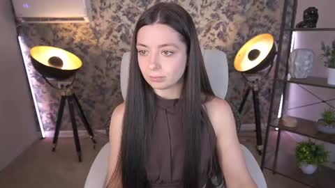 Snapshot of diamondeyeess chatting on July 2026 06:54:01 AM Sasha online show from July 2026 06:54:01 AM