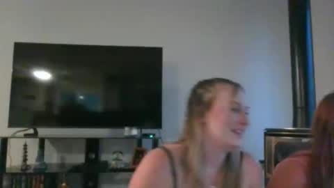 Snapshot of diamondj2104 chatting on September 2025 10:35:02 PM diamondj2104 online show from September 2025 10:35:02 PM