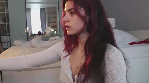 Diana Dolly D or just D   online show from September 2025 04:00:01 AM