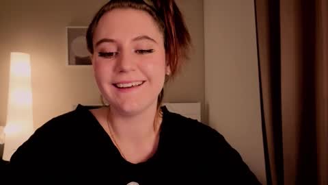 Diana online show from December 2025 04:28:02 AM