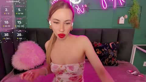 Diana  online show from March 2026 02:17:01 AM