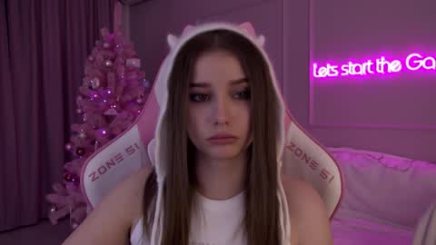 Diana online show from December 2024 11:37:02 PM