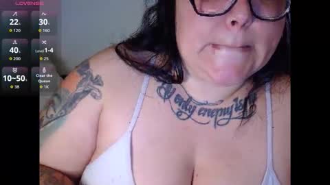 Diana online show from September 2025 10:31:01 PM