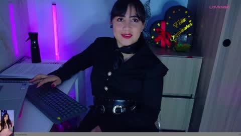 Snapshot of diane_1 chatting on June 2026 11:54:01 AM DIANE online show from June 2026 11:54:01 AM