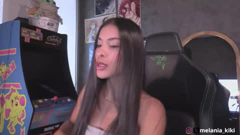 Melania   -    online show from November 2025 10:12:01 PM