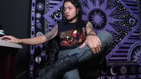 DICAPRIO online show from January 2025 07:03:01 PM