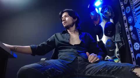 DICAPRIO online show from March 2025 06:44:01 PM