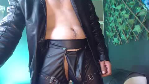 DICAPRIO online show from November 2025 03:55:01 PM