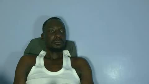 Snapshot of dick_giantcouples chatting on April 2026 02:48:02 AM dick_giantcouples online show from April 2026 02:48:02 AM