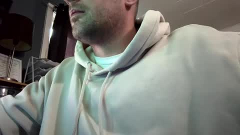 Snapshot of dickchaude69 chatting on October 2025 11:31:02 AM dickchaude69 online show from October 2025 11:31:02 AM