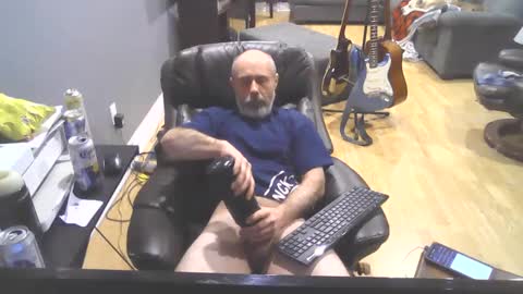 Snapshot of dickrb1984 chatting on February 2025 01:52:02 AM dickrb1984 online show from February 2025 01:52:02 AM