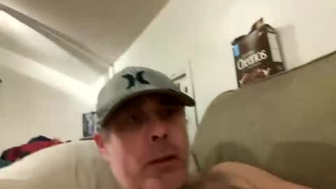 Snapshot of dickrb1984 chatting on June 2026 09:00:01 AM dickrb1984 online show from June 2026 09:00:01 AM