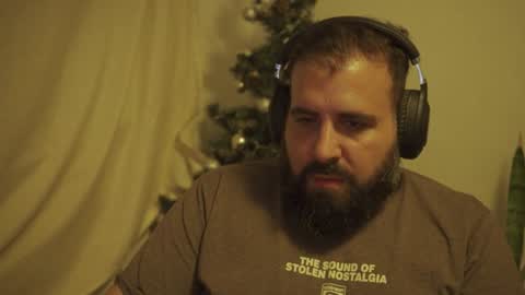 Snapshot of dicristalino chatting on December 2024 01:42:01 AM Cristian Dipolino online show from December 2024 01:42:01 AM