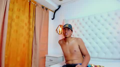 Snapshot of diego_stonee chatting on May 2026 09:20:02 PM Diego online show from May 2026 09:20:02 PM