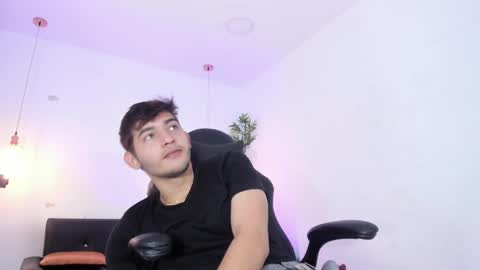 Diego rogue online show from December 2024 03:37:01 PM