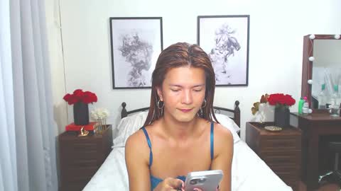 Dennesse online show from January 2025 02:43:02 AM