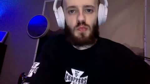 Snapshot of digbicknik chatting on February 2025 12:43:01 AM digbicknik online show from February 2025 12:43:01 AM