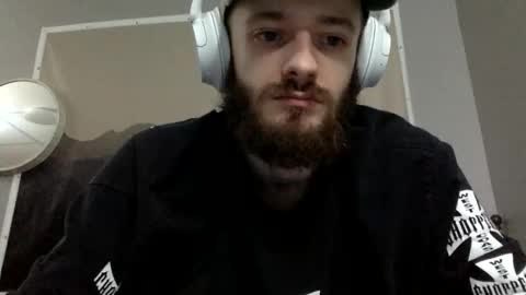 Snapshot of digbicknik chatting on March 2025 06:44:01 AM digbicknik online show from March 2025 06:44:01 AM