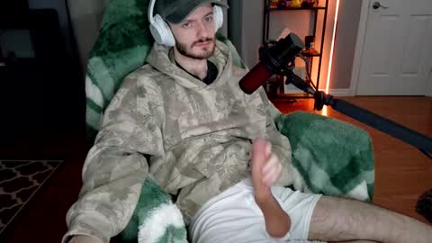 Snapshot of digbicknik chatting on October 2025 03:35:01 AM digbicknik online show from October 2025 03:35:01 AM