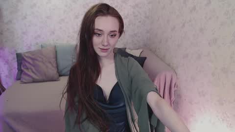 Snapshot of digital_geisha chatting on March 2025 06:53:02 AM Hi im Alice 3 Im usualy online 03-10 or 17-21 UTC0 online show from March 2025 06:53:02 AM