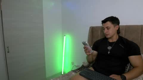 Snapshot of dilan_coy chatting on April 2026 09:05:01 PM Dilan Coy online show from April 2026 09:05:01 PM