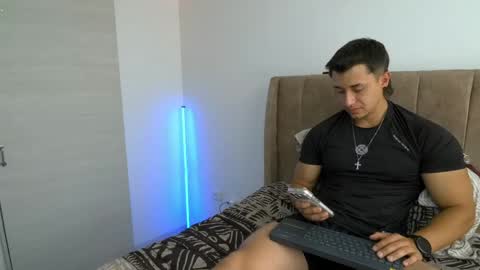 Snapshot of dilan_coy chatting on May 2026 09:01:01 PM Dilan Coy online show from May 2026 09:01:01 PM