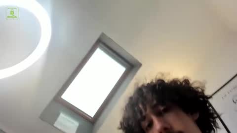 Dilan online show from December 2025 12:22:02 PM