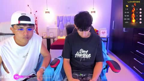 dilan y noha online show from November 2025 06:24:02 PM