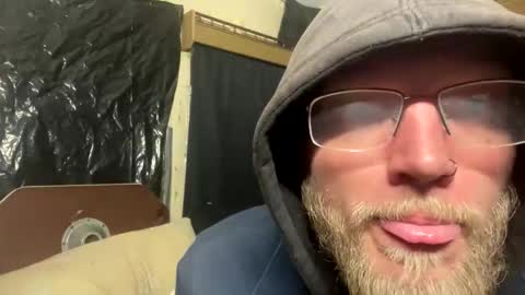 Daddy online show from January 2026 03:21:02 AM