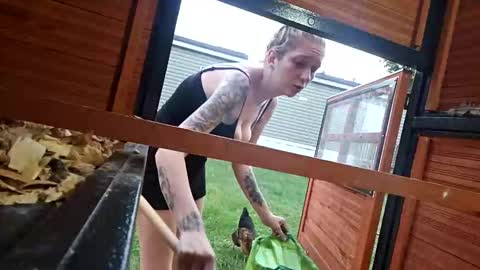 Sofie online show from September 2025 11:21:01 PM