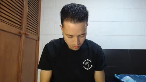 Dimitri online show from April 2026 04:15:01 AM