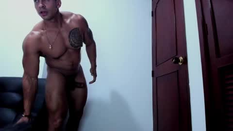 Snapshot of dimitriklein chatting on May 2026 01:11:01 AM dimitriklein online show from May 2026 01:11:01 AM