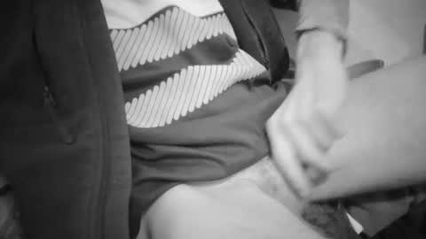 dimoni_ online show from April 2026 12:16:02 PM