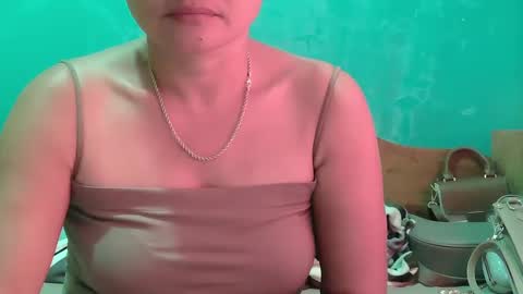 Snapshot of dimple_42 chatting on January 2025 03:52:01 AM Dimple online show from January 2025 03:52:01 AM