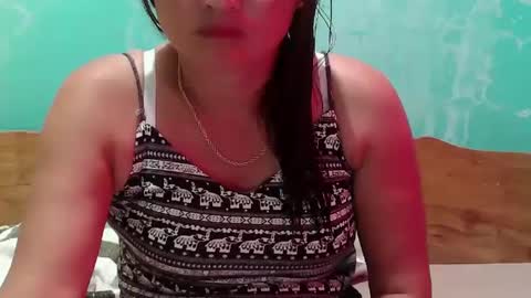 Snapshot of dimple_42 chatting on January 2025 04:58:02 AM Dimple online show from January 2025 04:58:02 AM