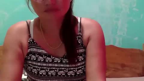 Snapshot of dimple_42 chatting on January 2025 08:29:01 AM Dimple online show from January 2025 08:29:01 AM