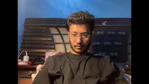 Dinchain online show from April 2026 07:58:01 PM