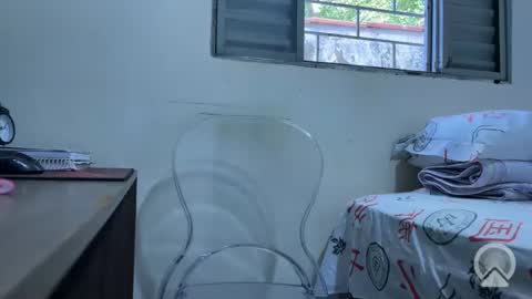 dinhoo14 online show from October 2025 05:32:01 PM